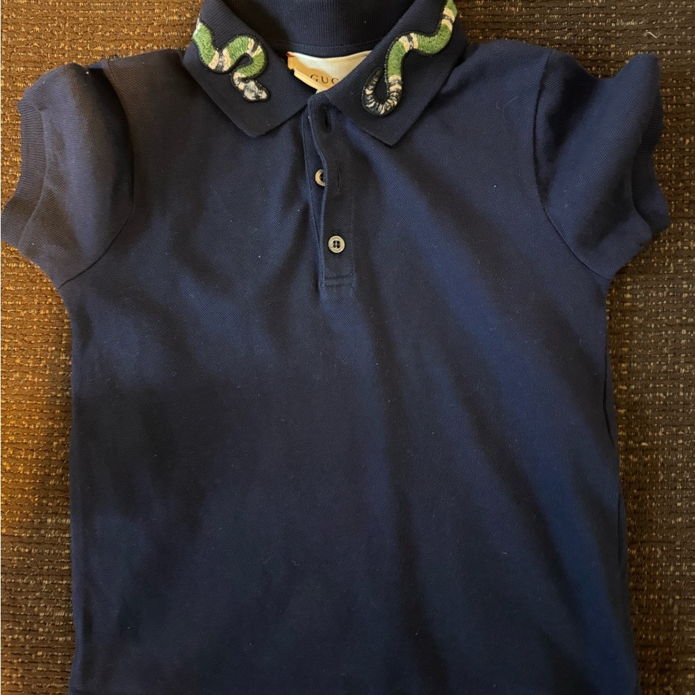 Kids size 4 Gucci shirt